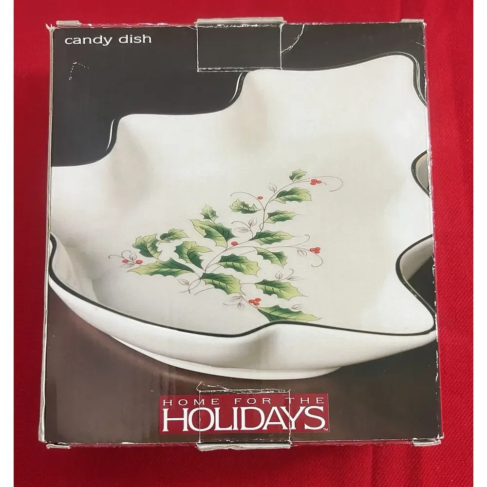 Home for the Holidays  Tree‎ Candy Dish Ivory w/ Gold  Christmas Tree Shape 2003
